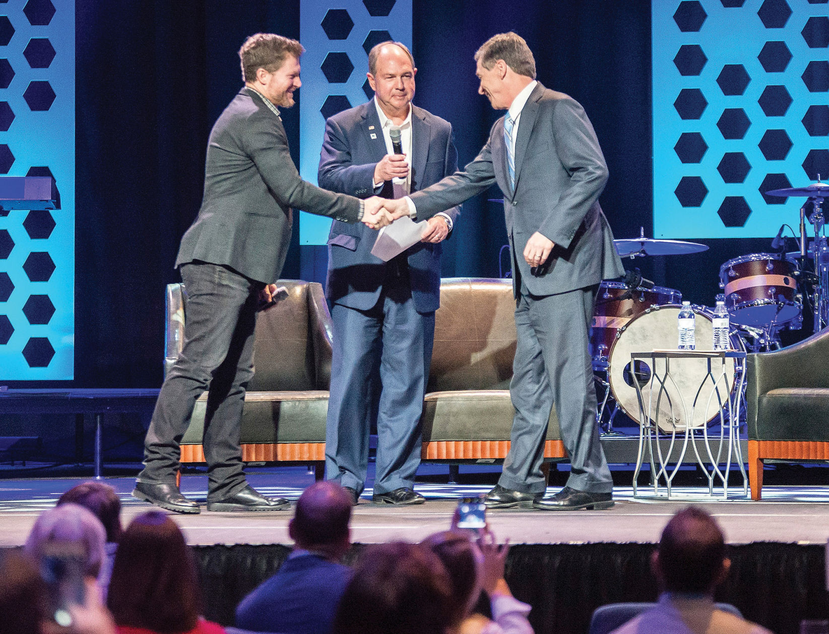 1-23 MooresvilleChamberAward-9.JPG